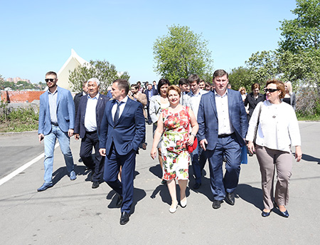 юность и конный.jpg